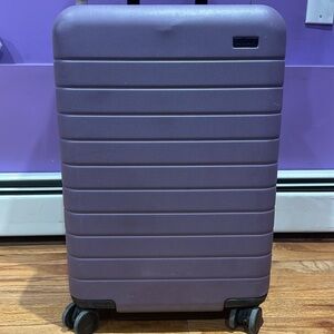 Away The Bigger Carry-On